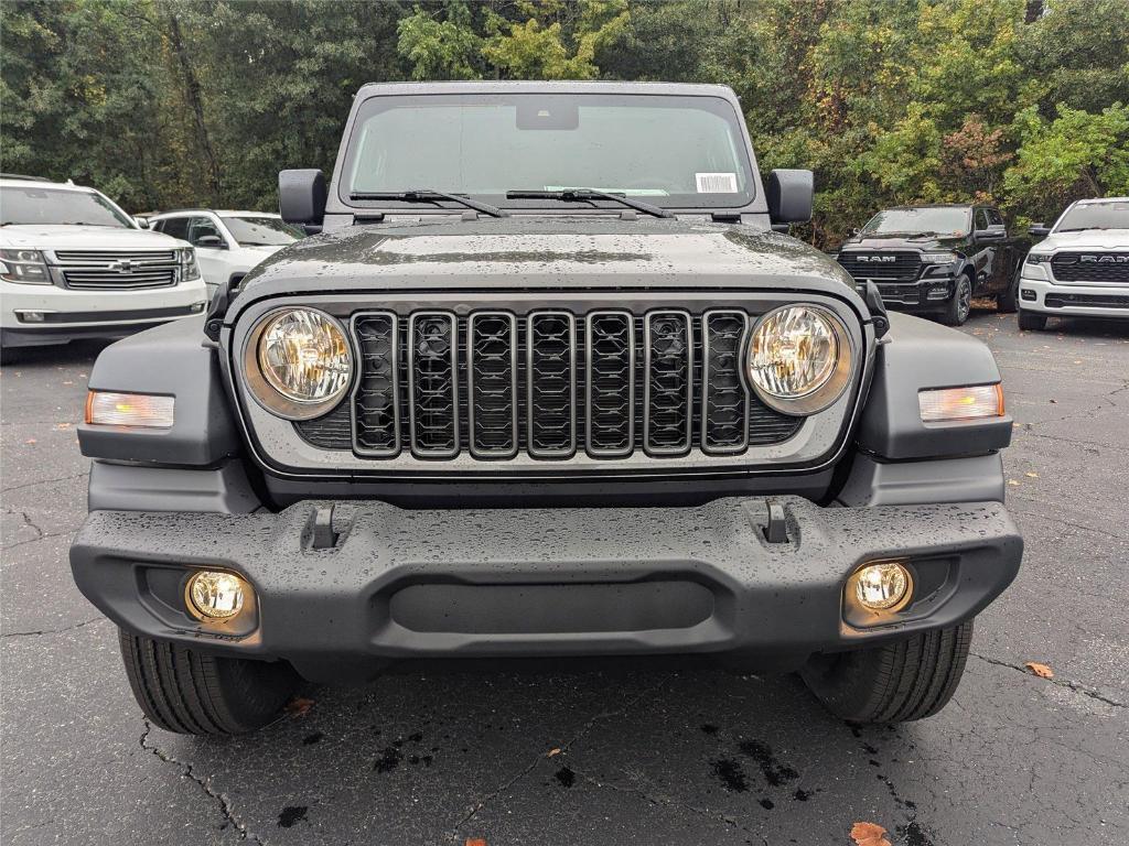 new 2025 Jeep Wrangler car, priced at $43,325