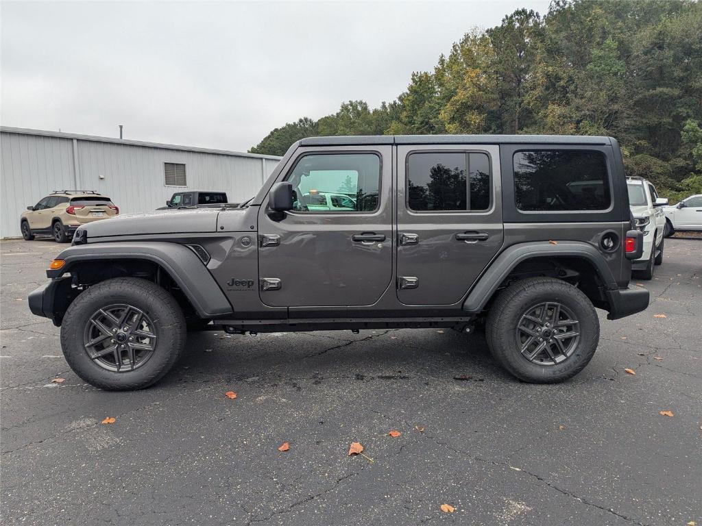 new 2025 Jeep Wrangler car, priced at $43,325