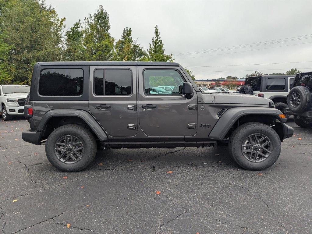 new 2025 Jeep Wrangler car, priced at $43,325