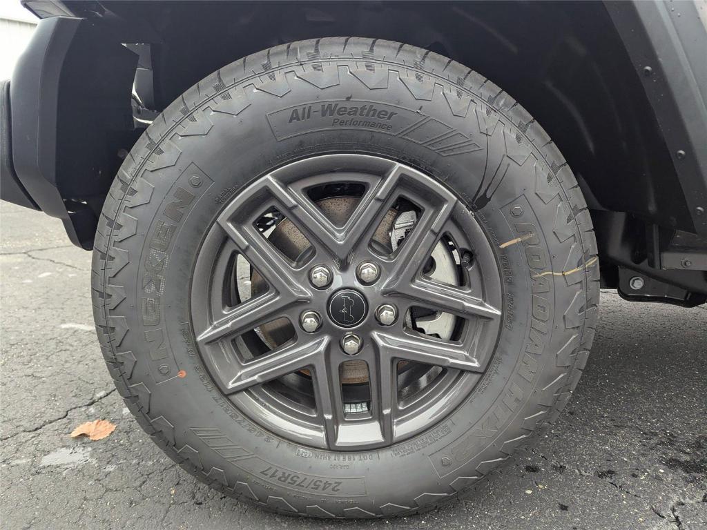 new 2025 Jeep Wrangler car, priced at $43,325