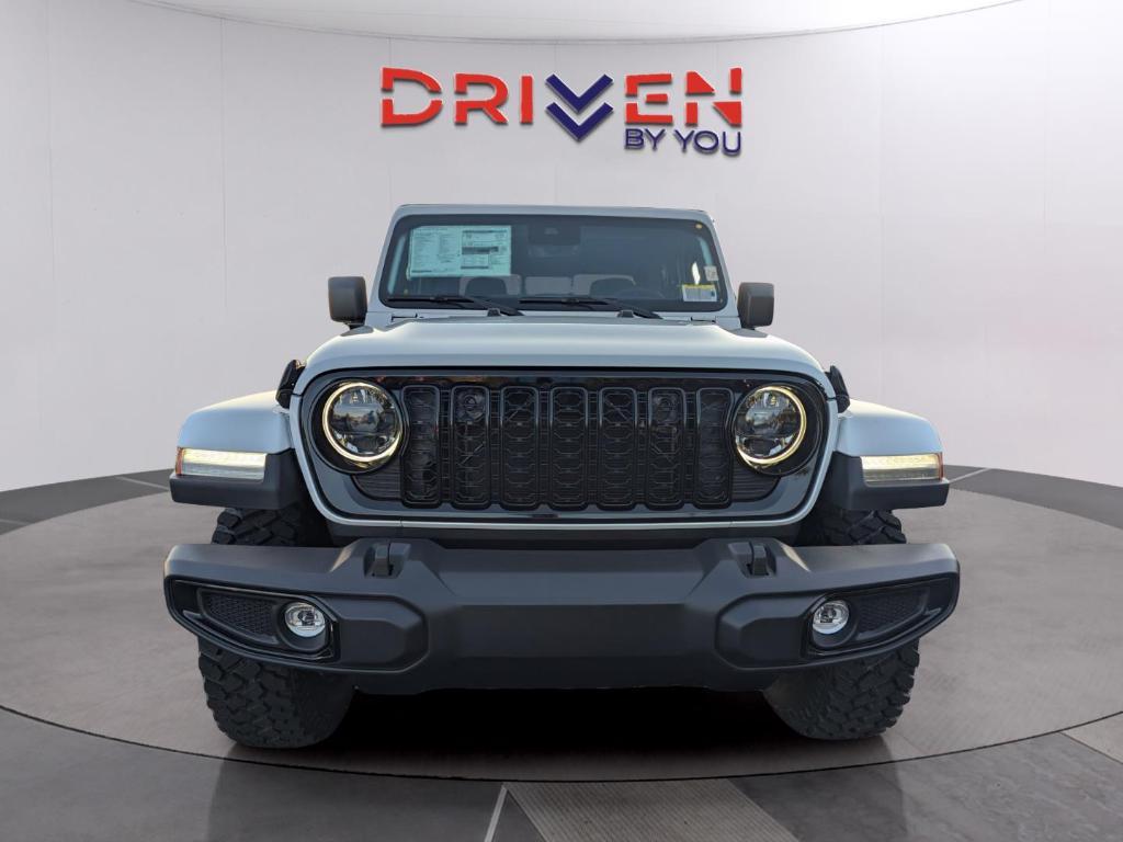 new 2025 Jeep Gladiator car, priced at $43,896
