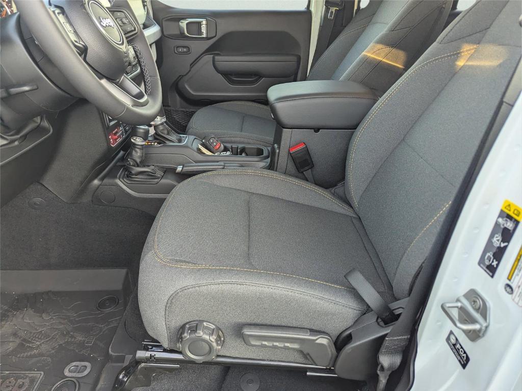 new 2025 Jeep Gladiator car, priced at $43,896