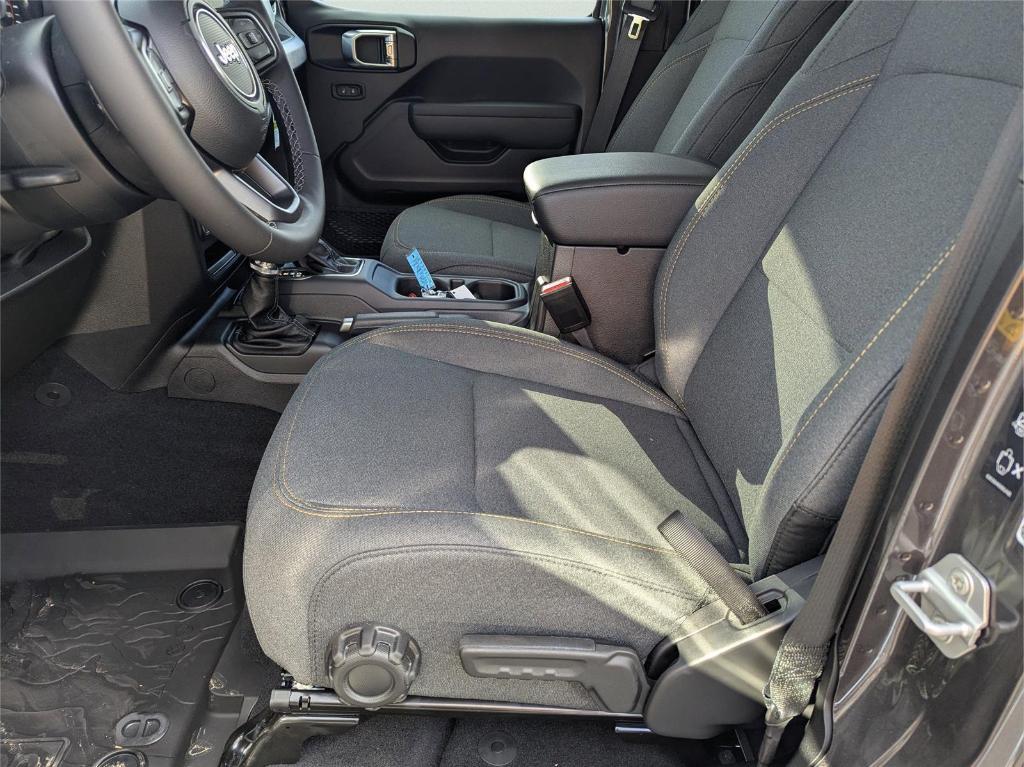 new 2026 Jeep Wrangler car, priced at $47,323