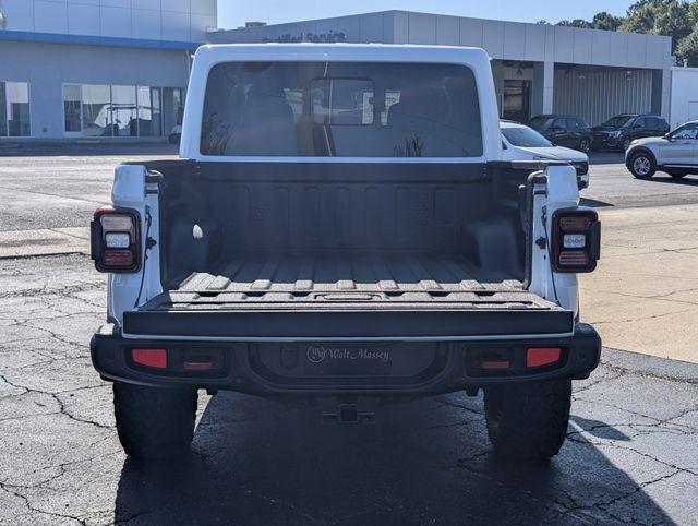 new 2025 Jeep Gladiator car, priced at $56,112
