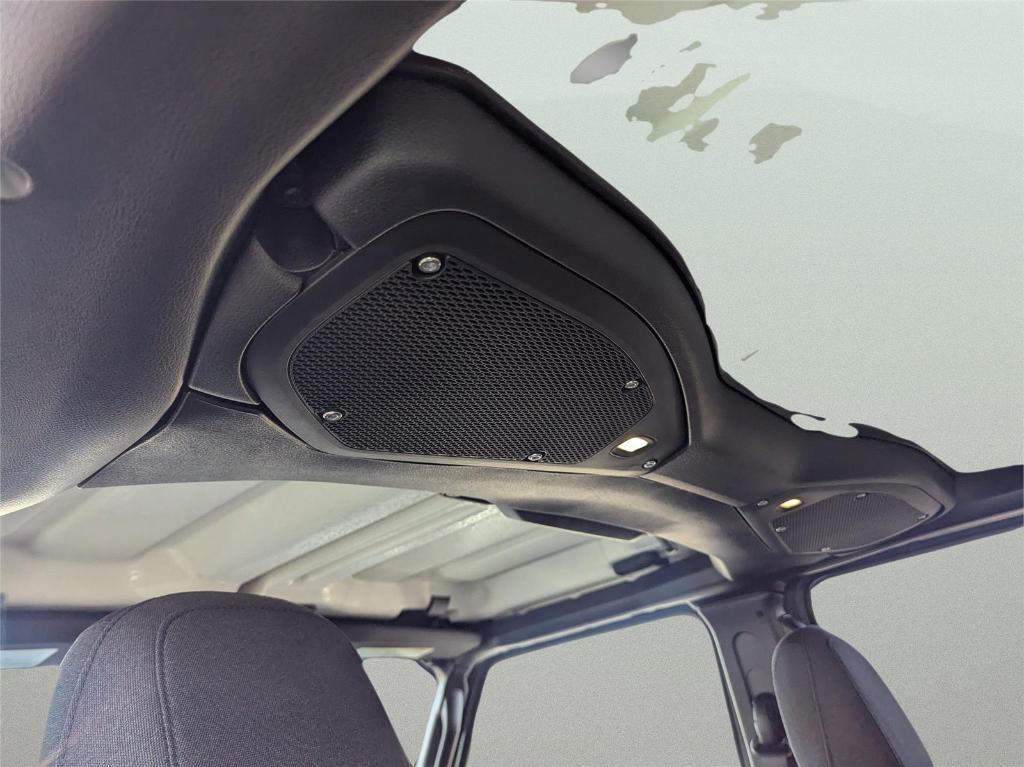 new 2025 Jeep Gladiator car, priced at $42,213