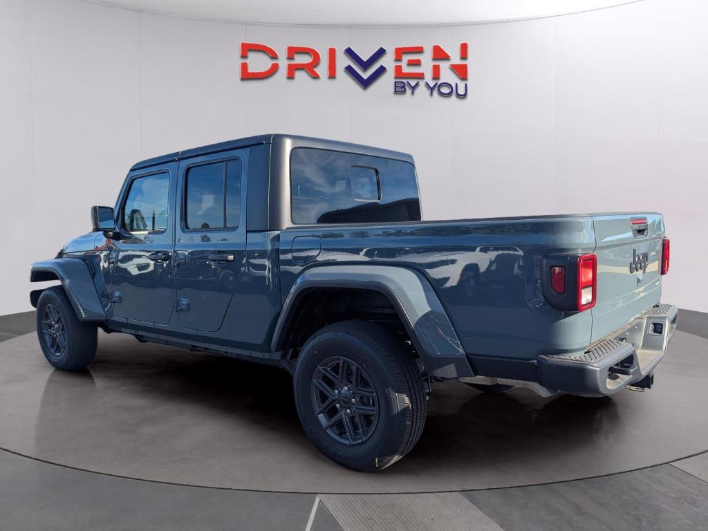 new 2025 Jeep Gladiator car, priced at $42,213
