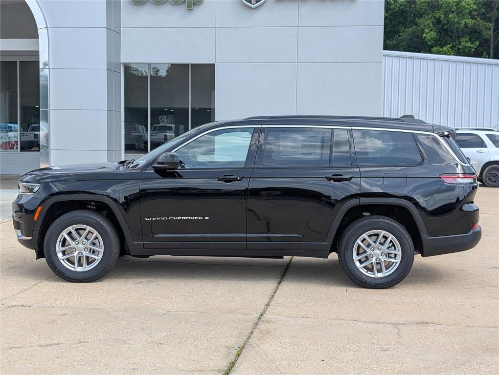 new 2025 Jeep Grand Cherokee L car, priced at $36,615