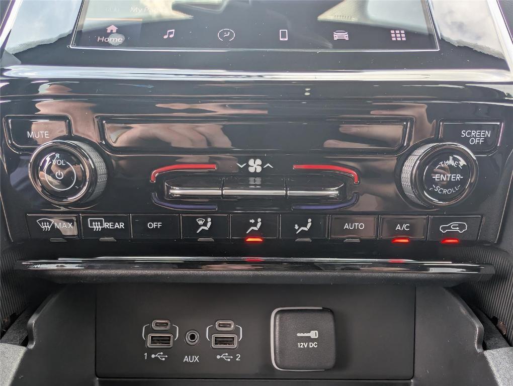 new 2025 Jeep Grand Cherokee L car, priced at $32,115