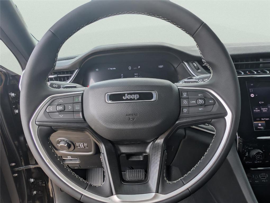 new 2025 Jeep Grand Cherokee L car, priced at $32,115