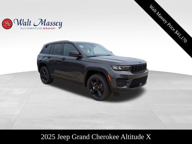 new 2025 Jeep Grand Cherokee car, priced at $41,170