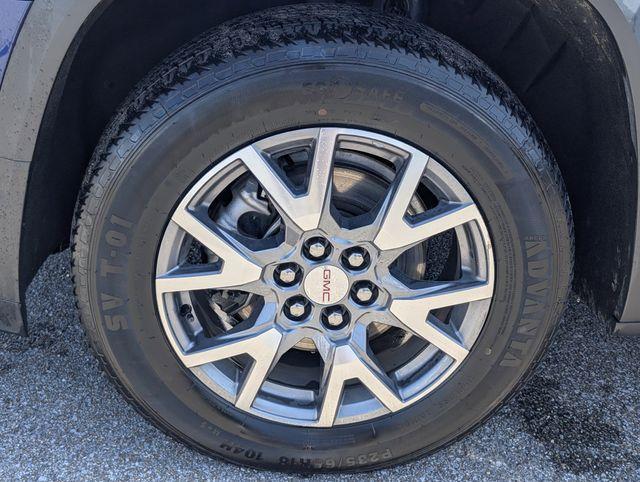 used 2023 GMC Acadia car, priced at $25,999