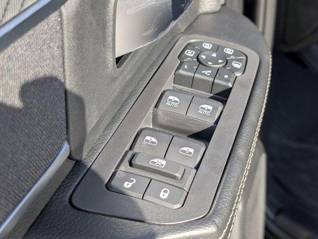 new 2025 Ram 2500 car, priced at $70,333