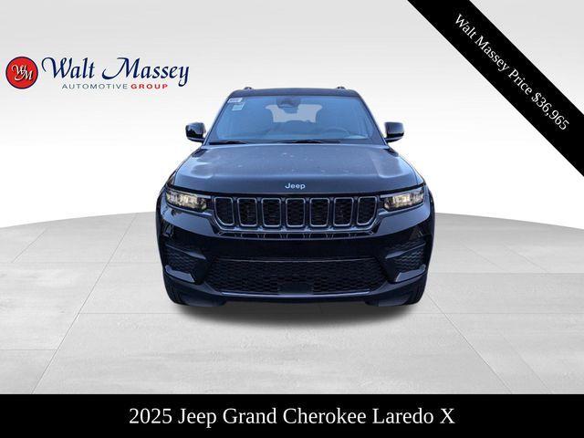 new 2025 Jeep Grand Cherokee car, priced at $36,965