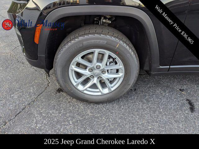 new 2025 Jeep Grand Cherokee car, priced at $36,965