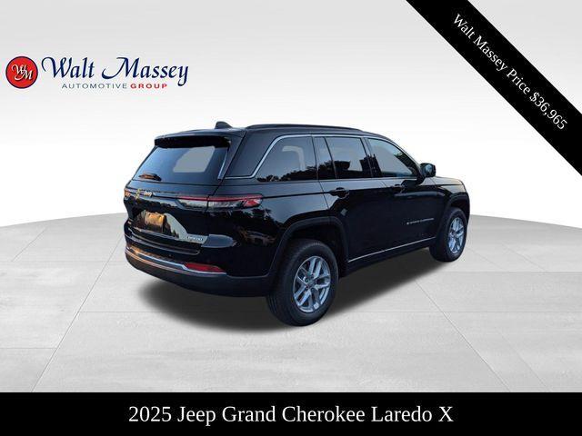 new 2025 Jeep Grand Cherokee car, priced at $36,965