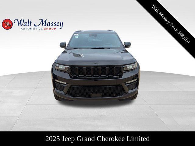 new 2025 Jeep Grand Cherokee car, priced at $48,984