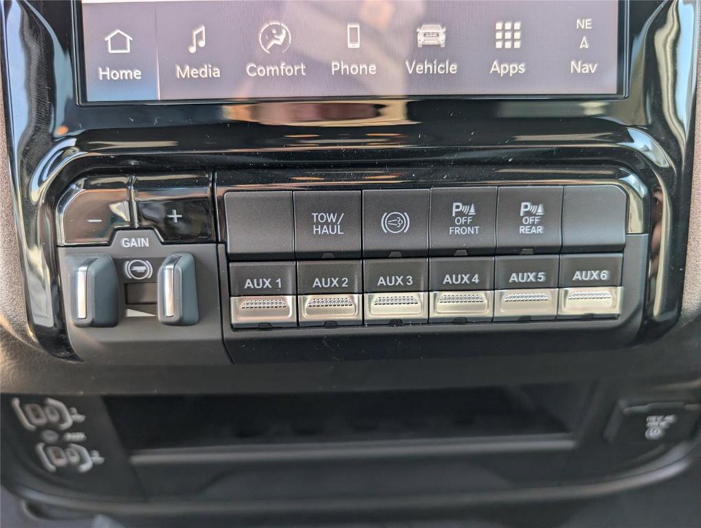 new 2025 Ram 2500 car, priced at $58,540