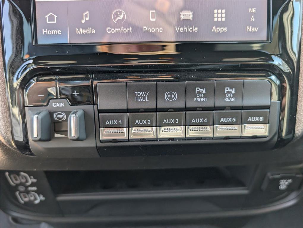 new 2025 Ram 2500 car, priced at $60,540