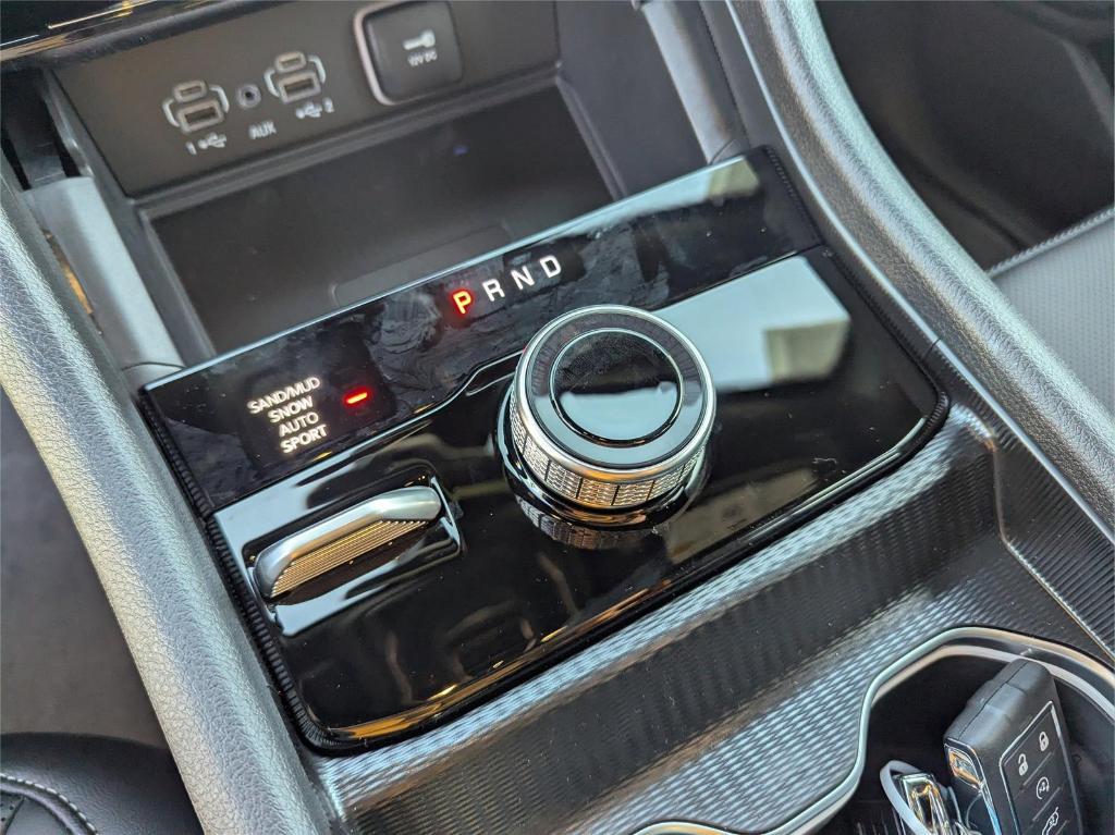 new 2025 Jeep Grand Cherokee car, priced at $49,611