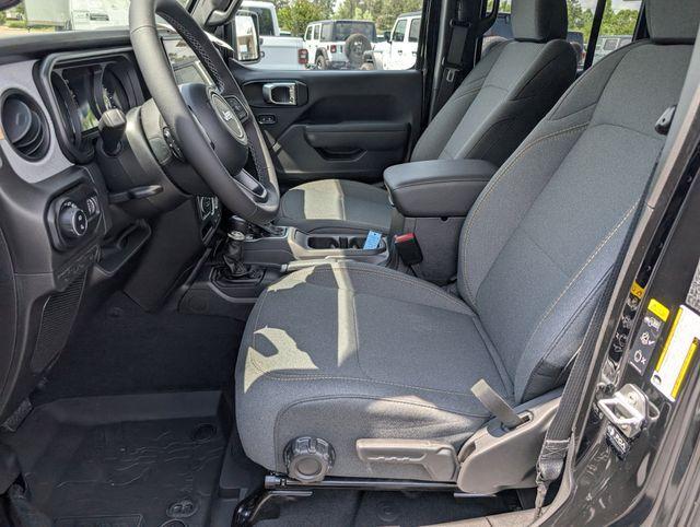 new 2025 Jeep Gladiator car, priced at $49,145