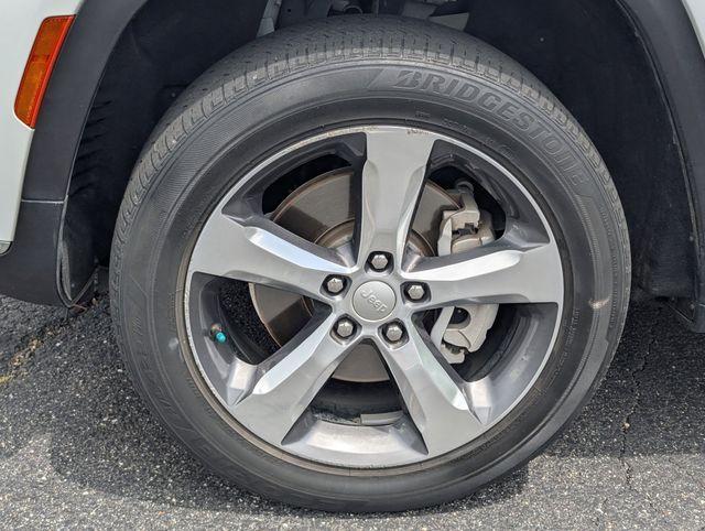 used 2021 Jeep Grand Cherokee L car, priced at $26,499