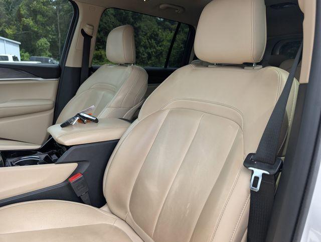 used 2021 Jeep Grand Cherokee L car, priced at $26,499