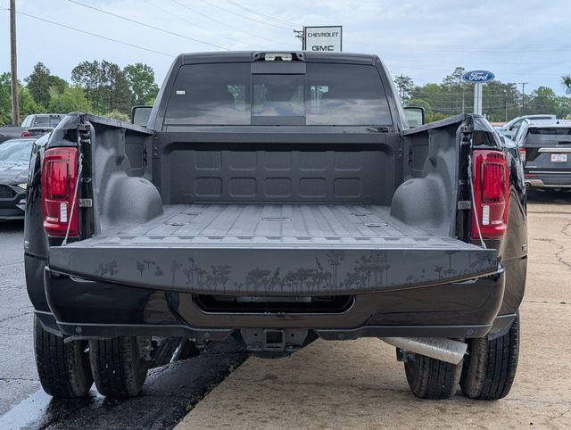 new 2025 Ram 3500 car, priced at $74,624