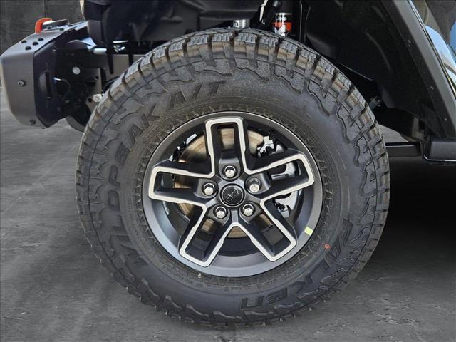 new 2025 Jeep Gladiator car, priced at $50,894