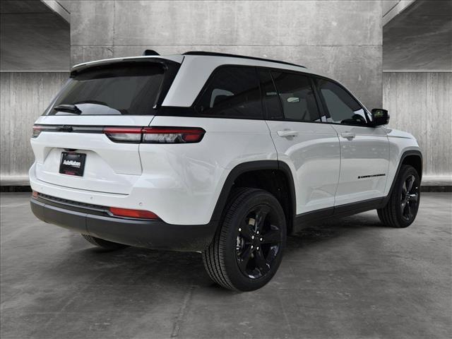 new 2024 Jeep Grand Cherokee car, priced at $37,391