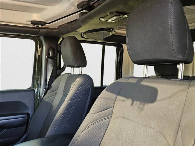 used 2021 Jeep Wrangler Unlimited car, priced at $25,964