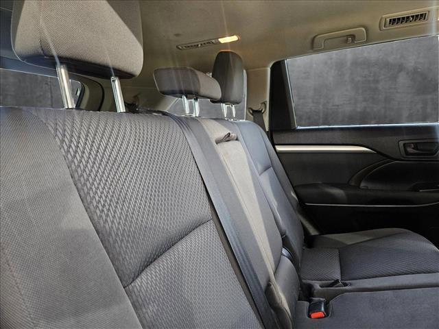 used 2015 Toyota Highlander car, priced at $12,621