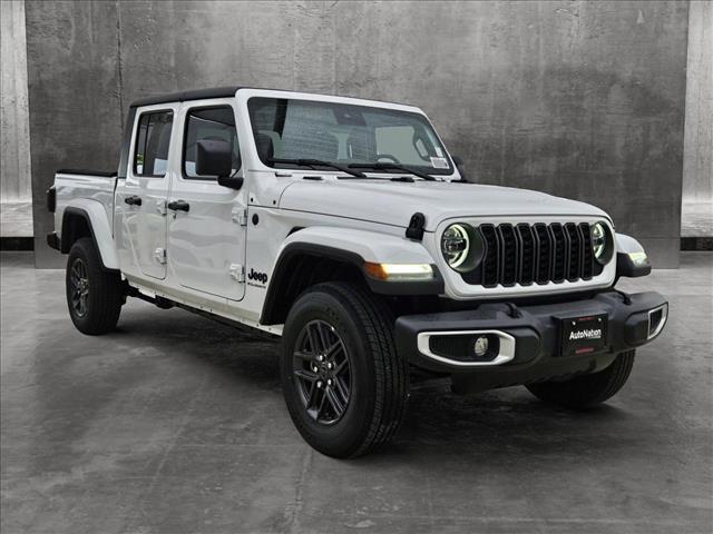 new 2024 Jeep Gladiator car, priced at $44,433