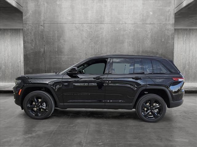 new 2024 Jeep Grand Cherokee car, priced at $37,927