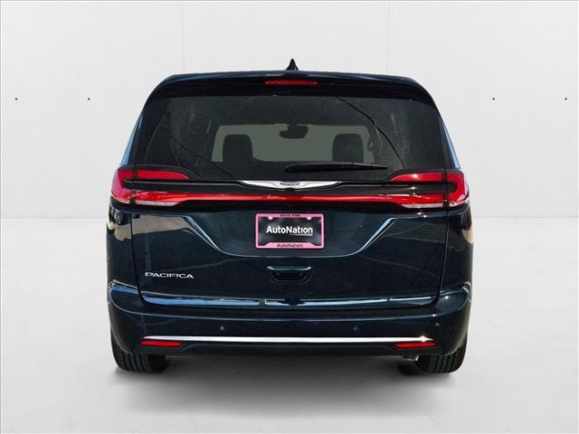 new 2025 Chrysler Pacifica car, priced at $37,266