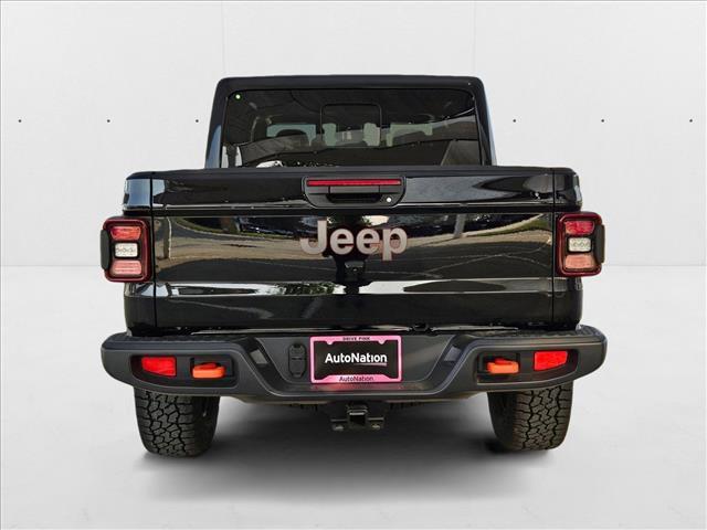 new 2025 Jeep Gladiator car, priced at $45,909