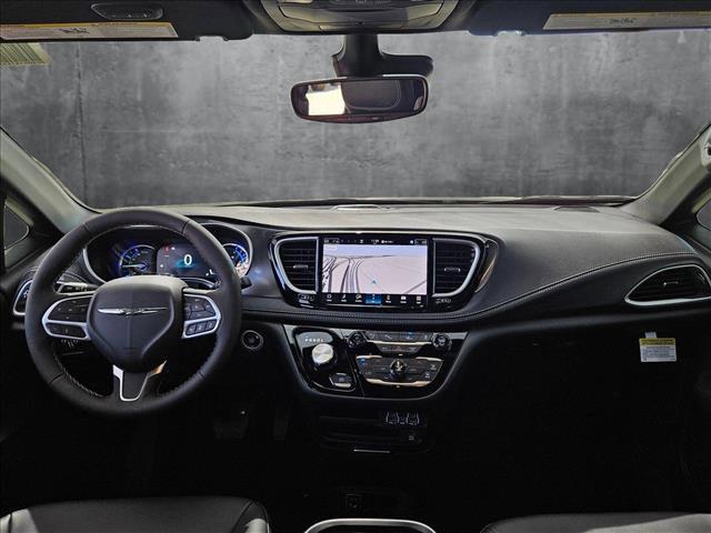 new 2025 Chrysler Pacifica Hybrid car, priced at $48,957