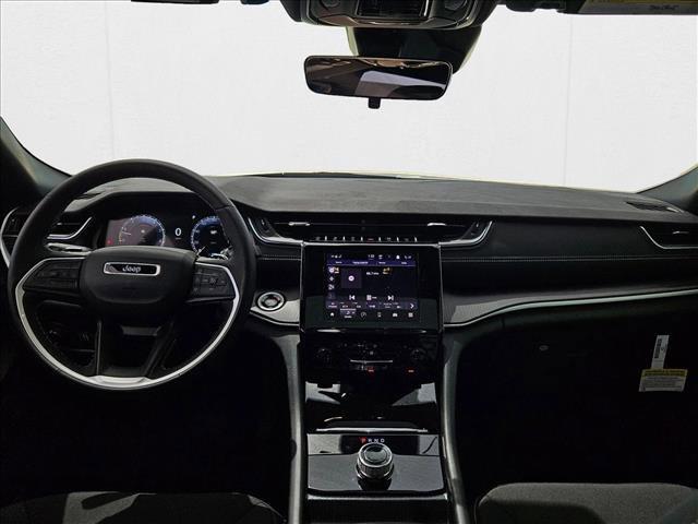 new 2025 Jeep Grand Cherokee L car, priced at $35,395