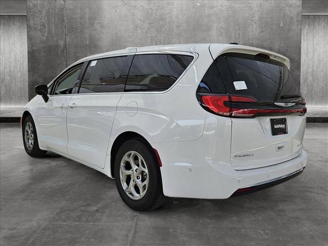 new 2024 Chrysler Pacifica car, priced at $46,672