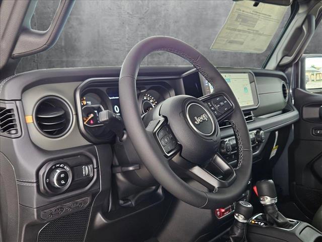 new 2025 Jeep Gladiator car, priced at $47,659