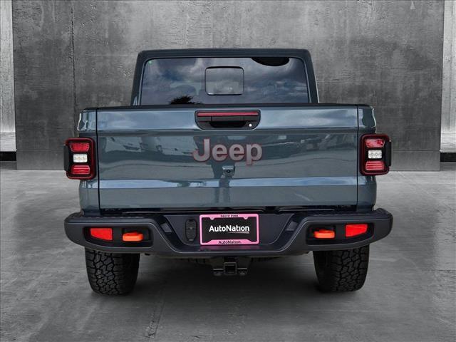 new 2025 Jeep Gladiator car, priced at $47,659