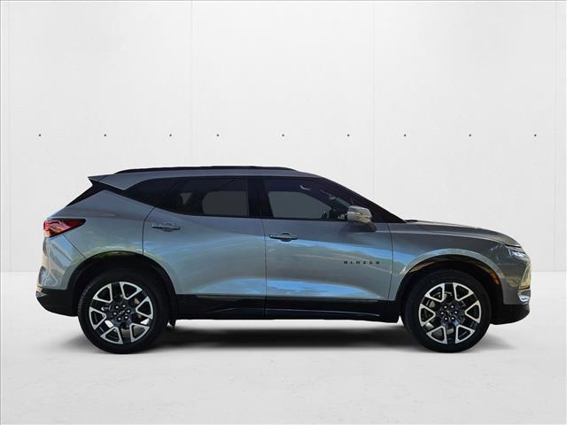 used 2023 Chevrolet Blazer car, priced at $31,313