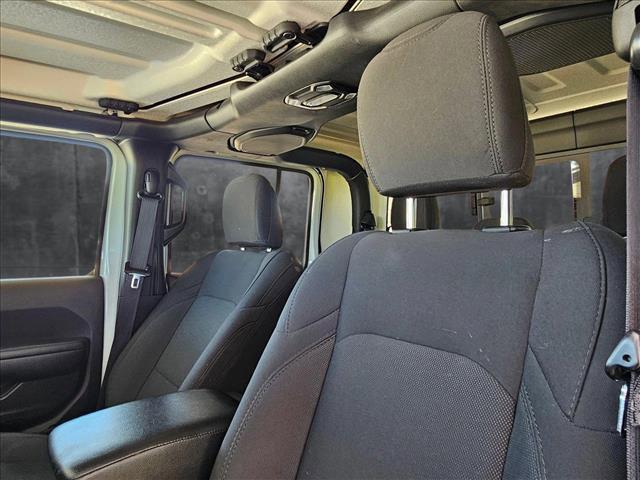 used 2022 Jeep Gladiator car, priced at $32,538