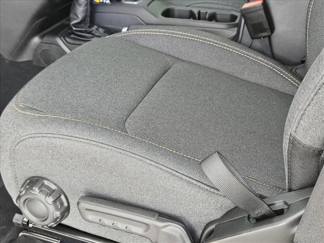 new 2025 Jeep Wrangler car, priced at $37,180