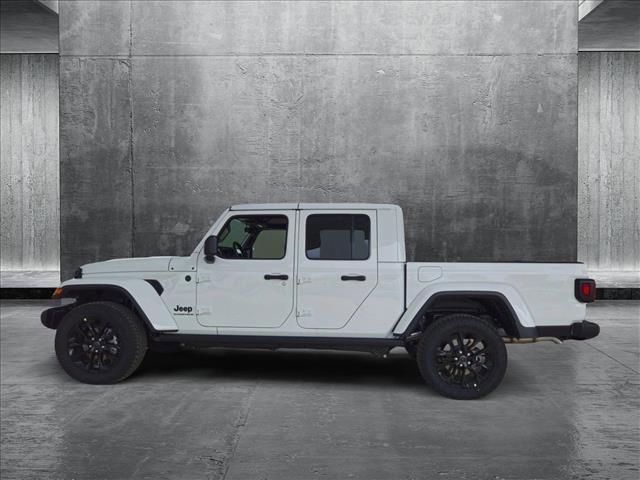 new 2025 Jeep Gladiator car, priced at $38,801