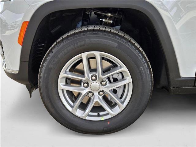 new 2025 Jeep Grand Cherokee L car, priced at $35,012