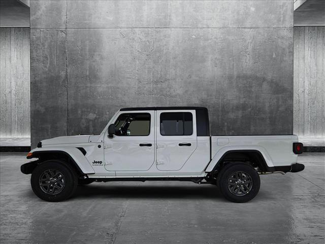 new 2025 Jeep Gladiator car, priced at $39,634