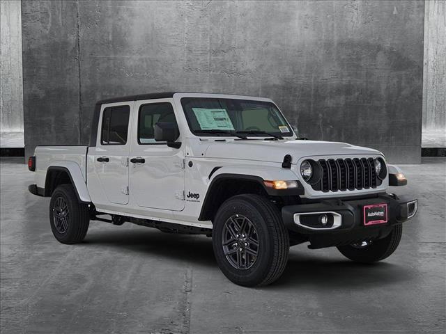 new 2025 Jeep Gladiator car, priced at $39,634
