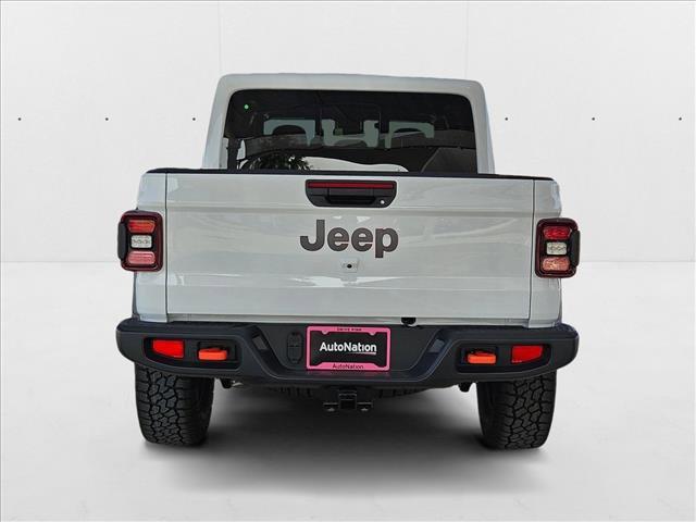 new 2025 Jeep Gladiator car, priced at $45,373
