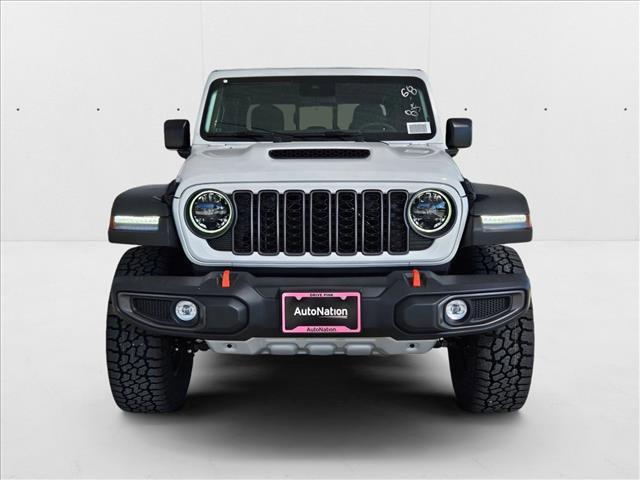 new 2025 Jeep Gladiator car, priced at $43,577