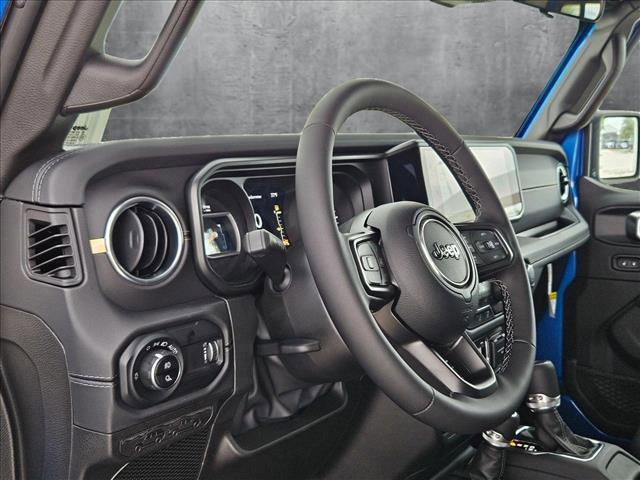 new 2025 Jeep Gladiator car, priced at $41,374